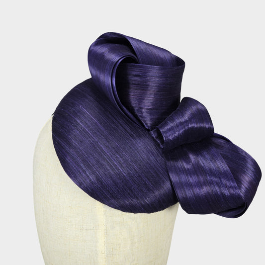 Navy abaca silk pillbox fascinator