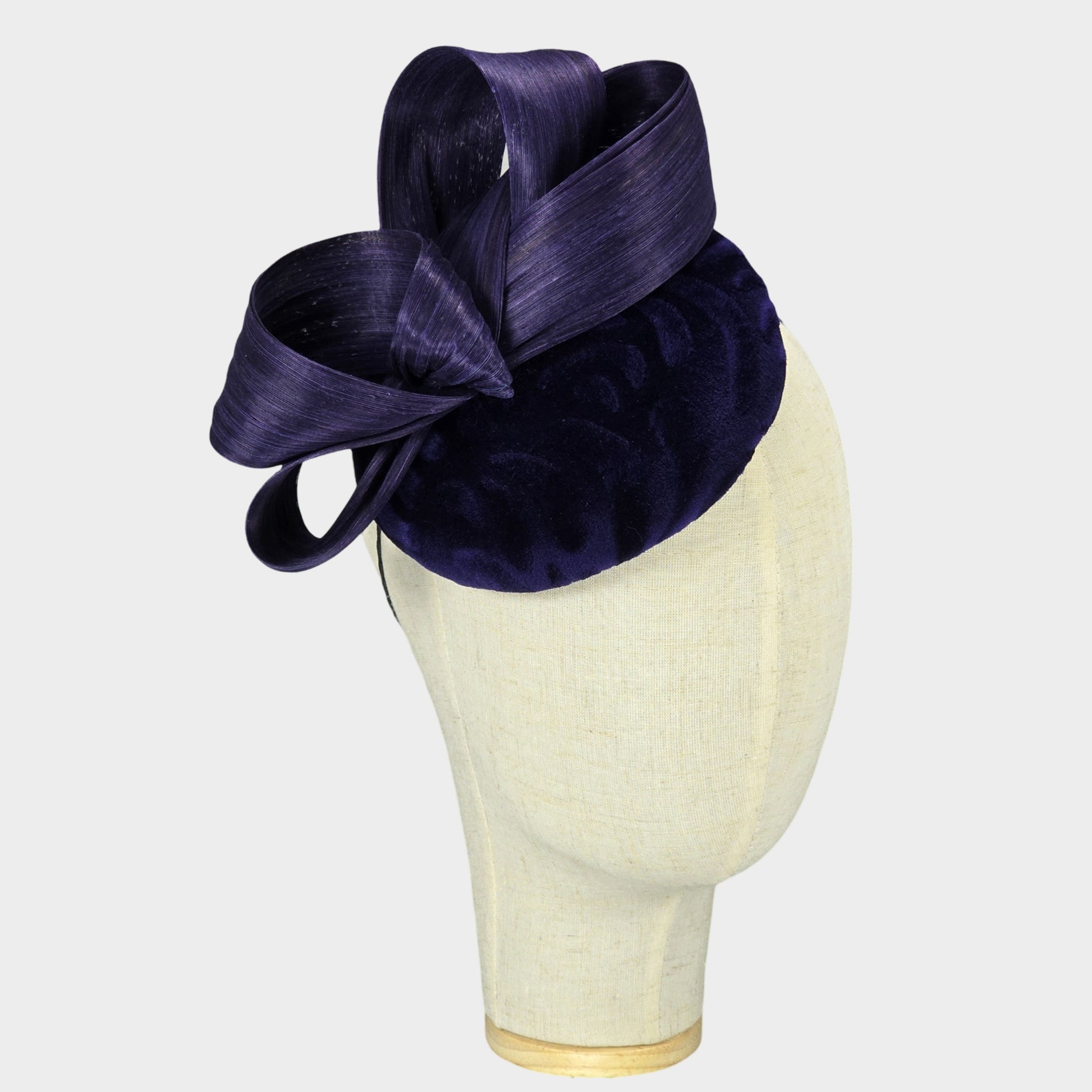 Dark blue velvet pillbox hat 